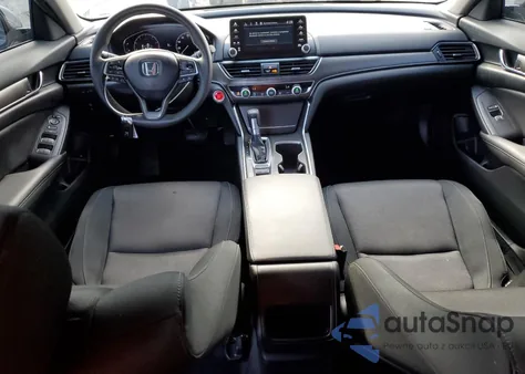 2021 Honda Accord Lx z USA, uszkodzony, nr VIN 1HGCV1F17MA112218